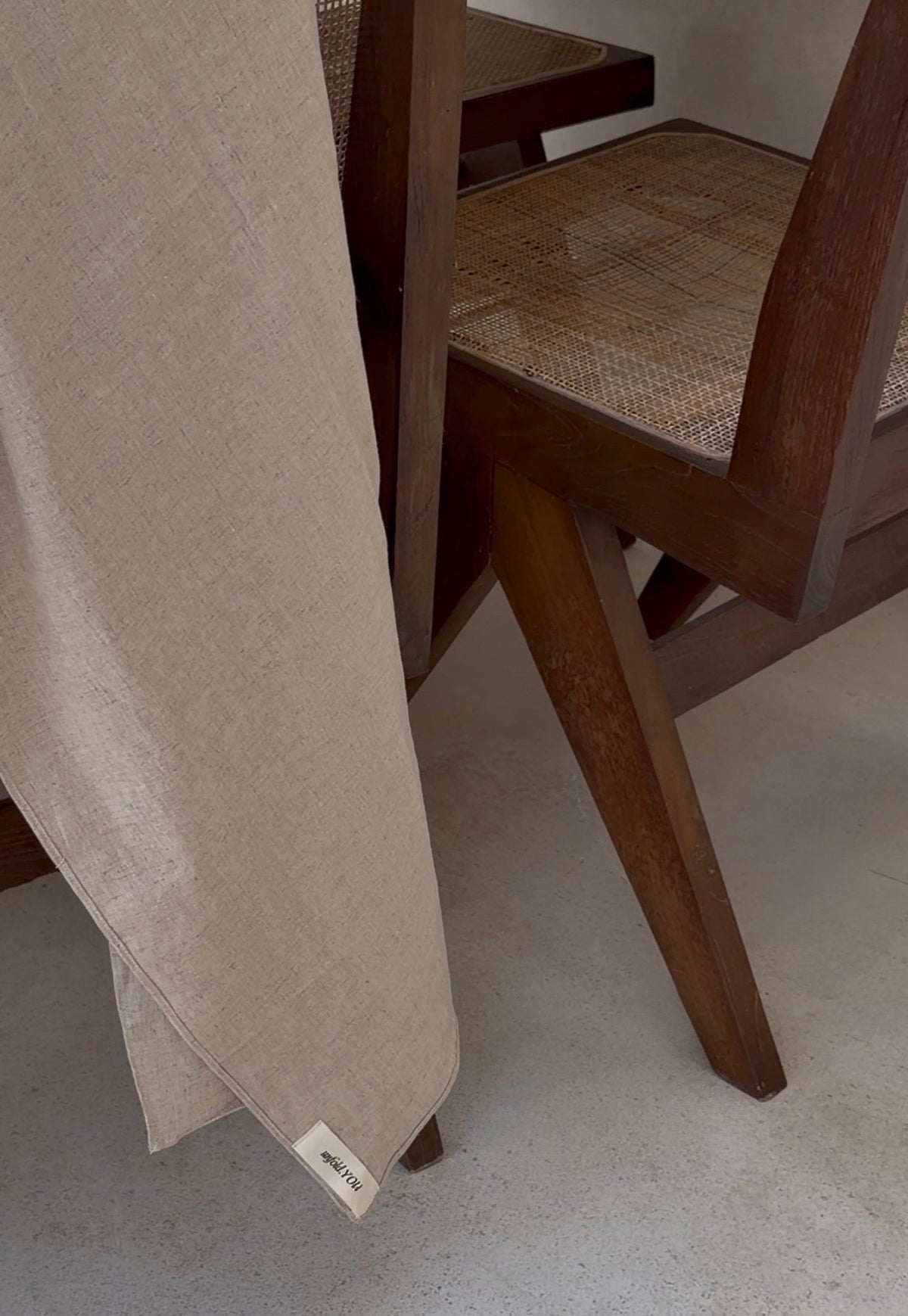 The AERA scarf